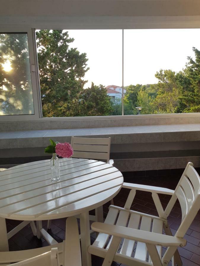 Apartment Gajac Zrce Novalja Eksteriør billede